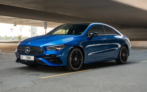 Mercedes CLA200