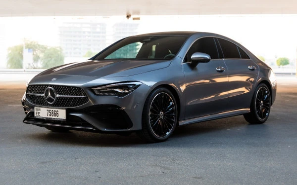 Mercedes CLA200