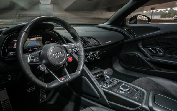  Black Audi R8 V10 Spyder Photo 