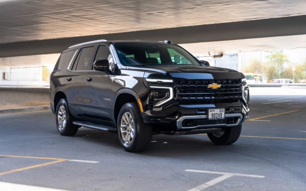  Black Chevrolet Tahoe Photo 