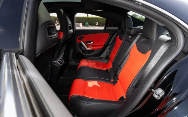  Black Mercedes CLA250 Photo 