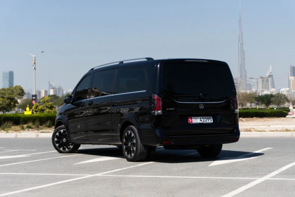  Black Mercedes V300 Avantgarde Extra Long Photo 