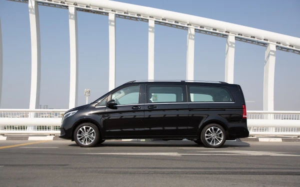  Black Mercedes V250 Photo 