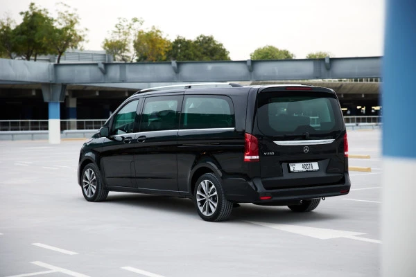  Black Mercedes V250 Photo 