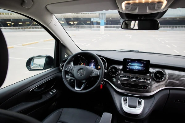  Black Mercedes V250 Photo 