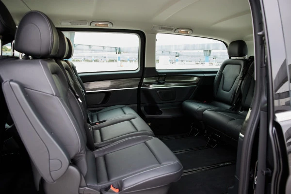  Black Mercedes V250 Photo 