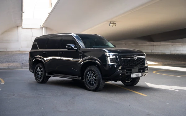  Black Nissan Patrol SE Photo 