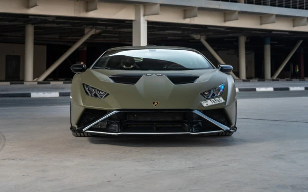  Green Lamborghini Huracan STO Photo 