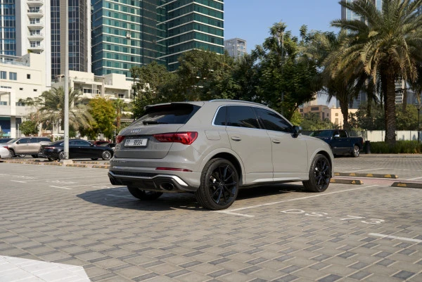  Grey Audi RSQ3 Photo 