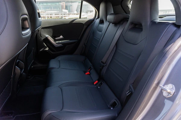  Grey Mercedes A180 Photo 