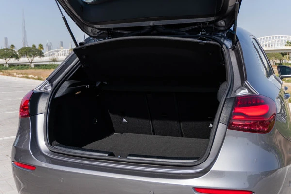  Grey Mercedes A180 Photo 