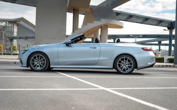  Grey Mercedes E200 Cabrio Photo 