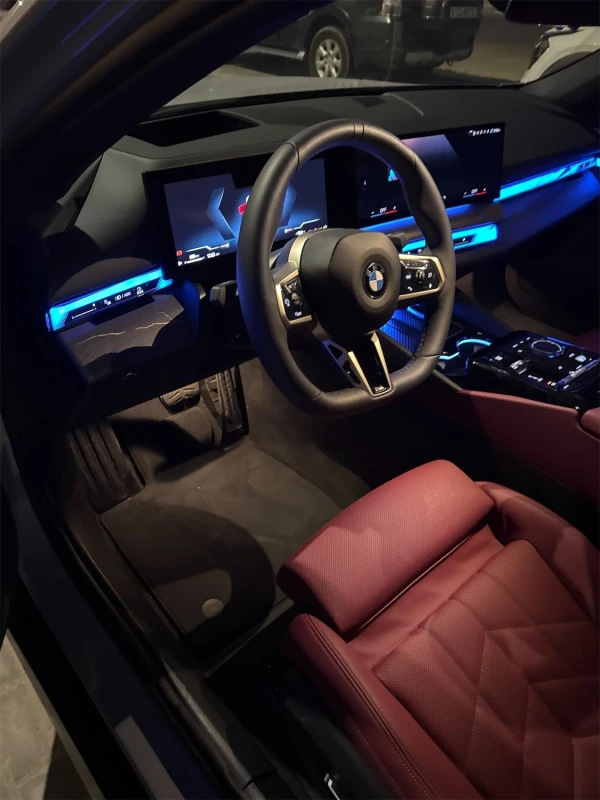  Nardo grey BMW 520i Photo 