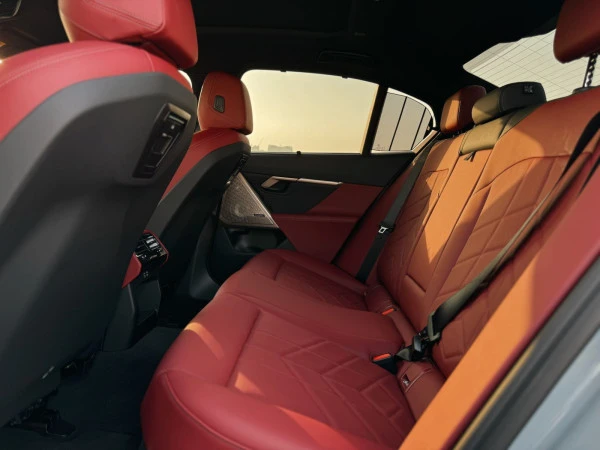  Nardo grey BMW 520i Photo 