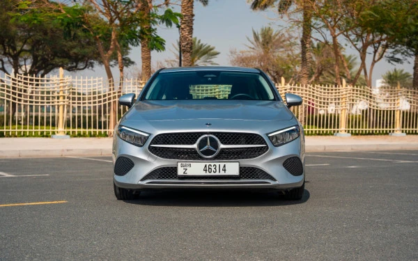  Silver Mercedes A180 Photo 