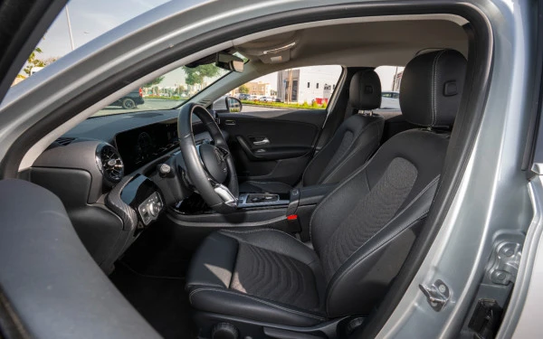  Silver Mercedes A180 Photo 