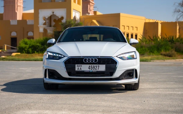  White Audi A5 Photo 